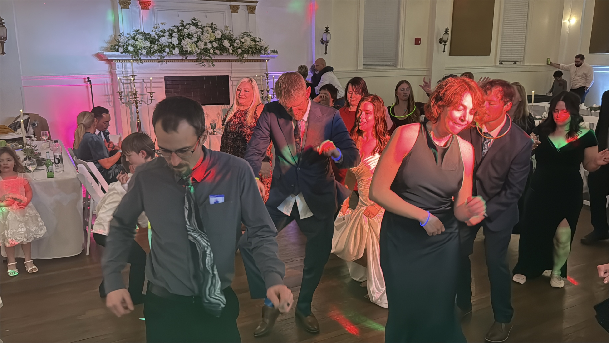Newlin-Rinaldi - Line Dancing
